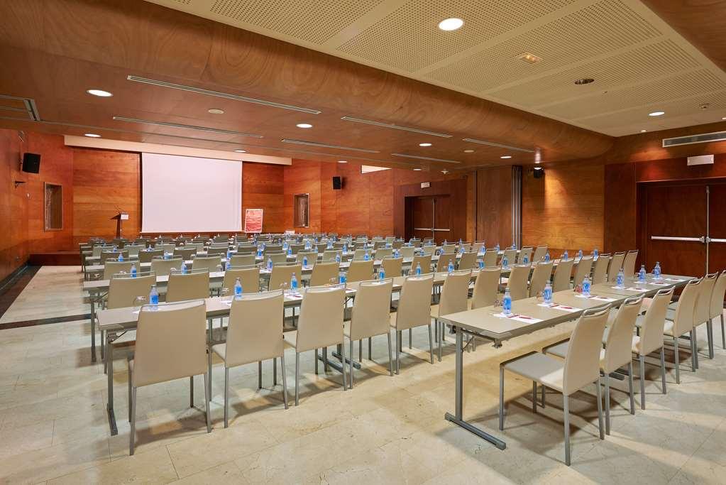 เอ็นเอช คอลเลคชั่น ปาลาเซียว เด อบิเลส Hotel อาบีเลส สิ่งอำนวยความสะดวก รูปภาพ Meeting room