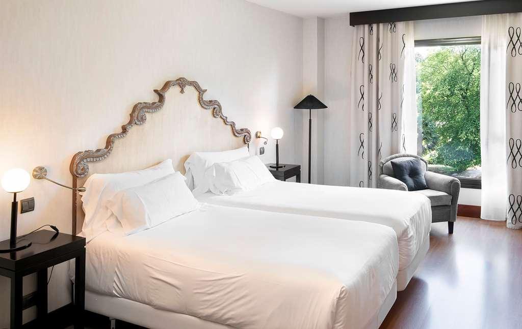 เอ็นเอช คอลเลคชั่น ปาลาเซียว เด อบิเลส Hotel อาบีเลส ห้อง รูปภาพ