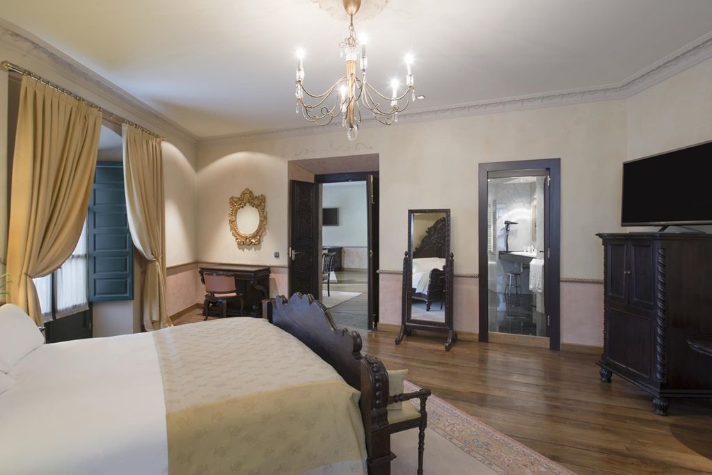 เอ็นเอช คอลเลคชั่น ปาลาเซียว เด อบิเลส Hotel อาบีเลส ภายนอก รูปภาพ A suite at the hotel